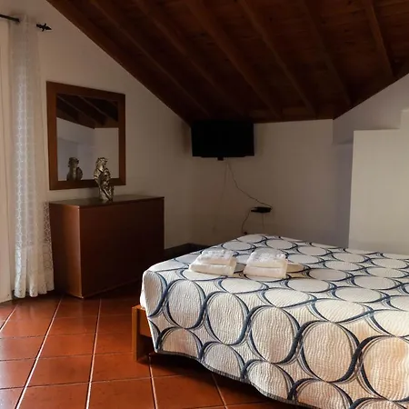 By The Hill * Рибейра-Гранди