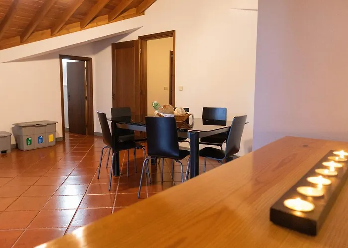 Apartament By The Hill